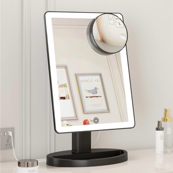 LED Makeup Mirror with Magnification - Picture 2 of 8